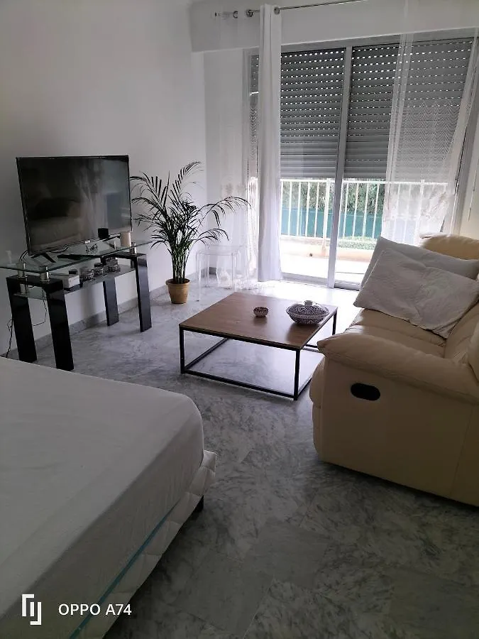 Residence Le Persepolis 50 M De La Mer Cagnes-sur-Mer 0*,