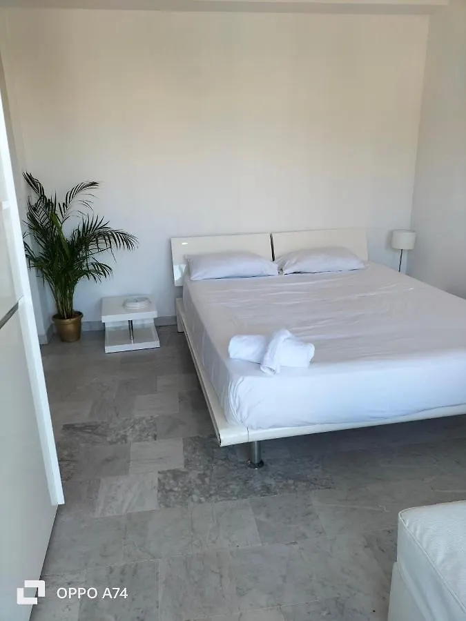 Residence Le Persepolis 50 M De La Mer Cagnes-sur-Mer 0*,  Frankrig