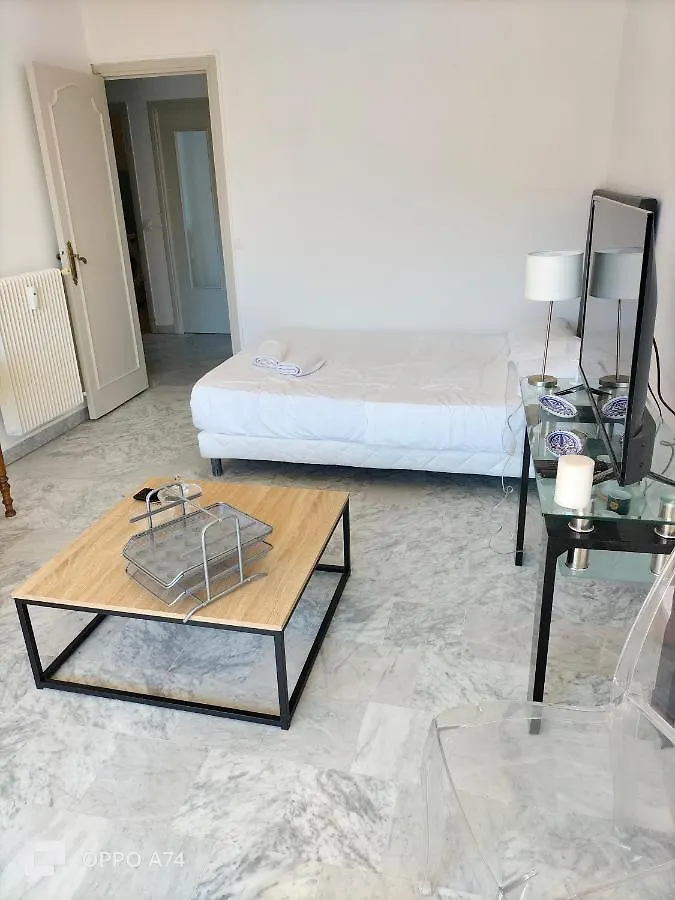 Residence Le Persepolis 50 M De La Mer Cagnes-sur-Mer Apartment